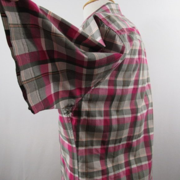 Tommy Bahama Island Modern Fit Casual Shirt - Picture 5 of 11